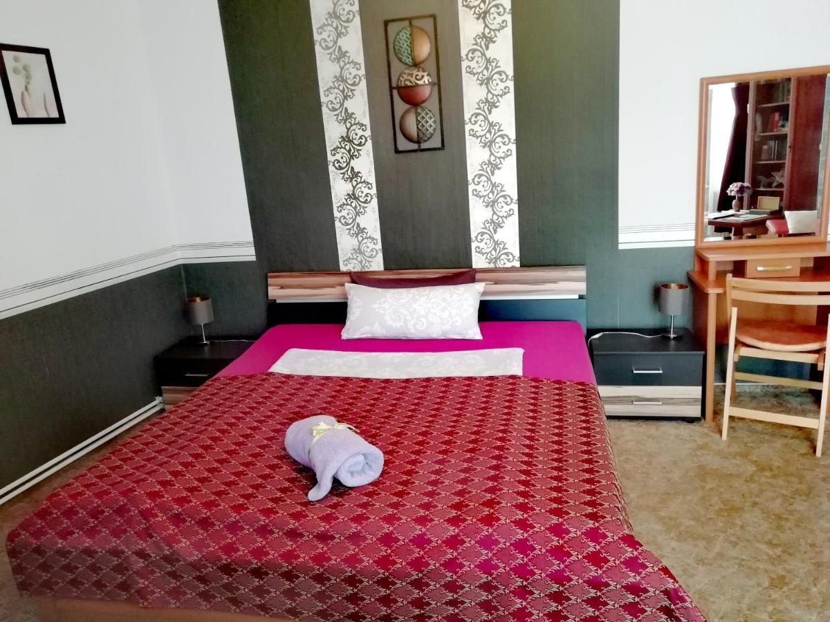 Grosse Wohnung Mit Terrasse Im Altstadtzentrum - Ferienwohnung Chiplakoff Бланкенбург Экстерьер фото